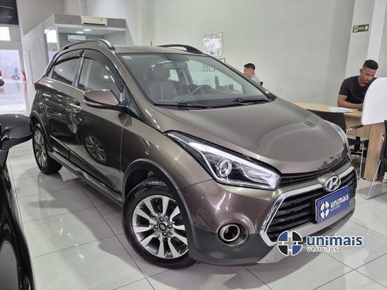 HYUNDAI HB20X 1.6 16V PREMIUM FLEX 4P AUTOMÁTICO